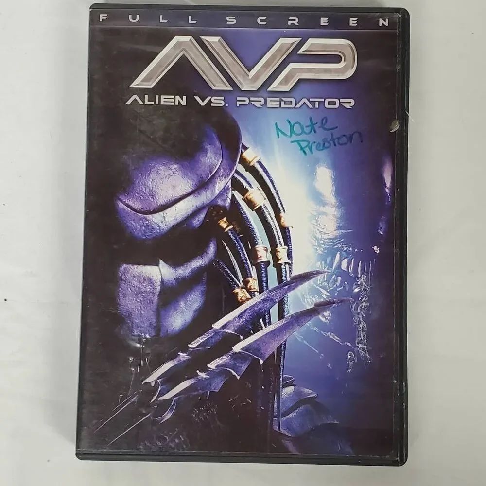 AVP: Alien vs. Predator (Fullscreen DVD)